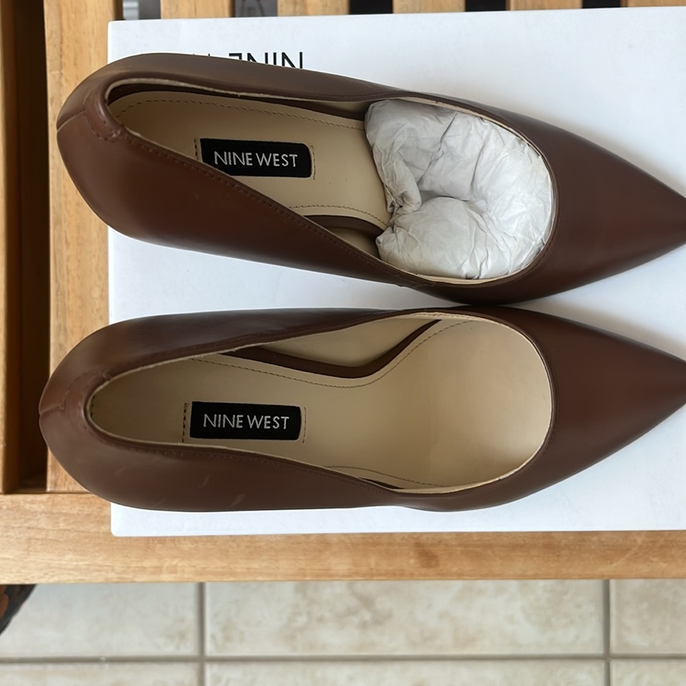 Nine West Tatiana heels size 8.5 medium brown - Picture 4 of 4